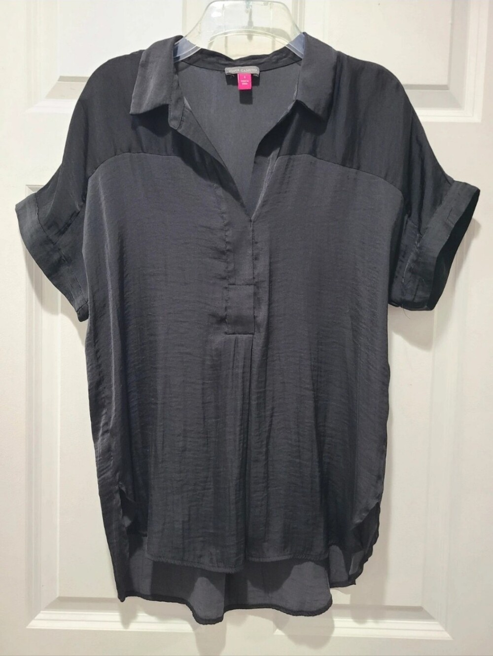 Vince Camuto Black Silky Gauze Blouse Tunic V-neck Sz S